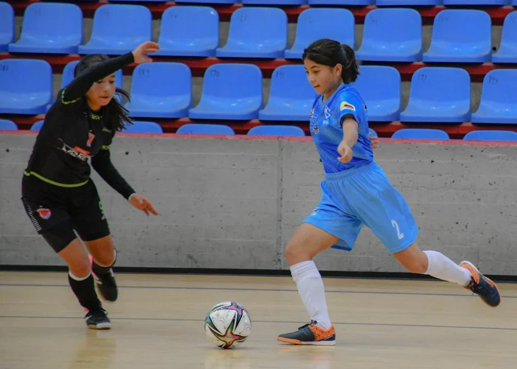 Hobi Futsal? Ini 7 Perlengkapan yang Perlu Dimiliki