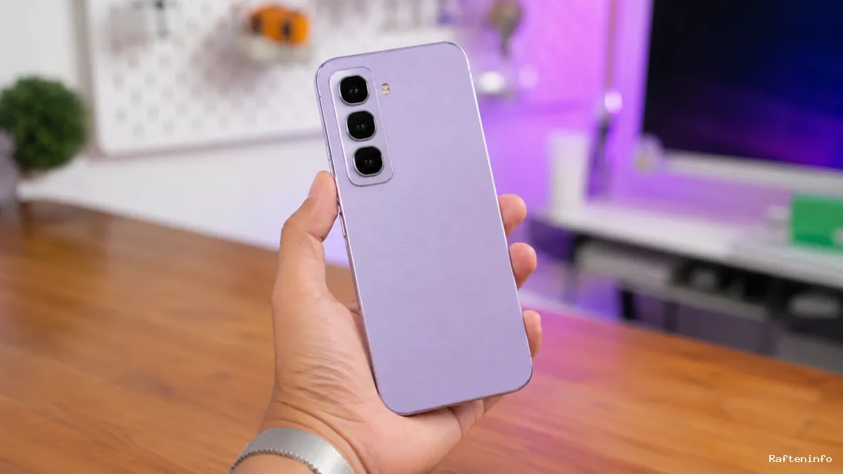 Infinix Hot 70, Ponsel Baterai 6.000 mAh untuk Anak Muda