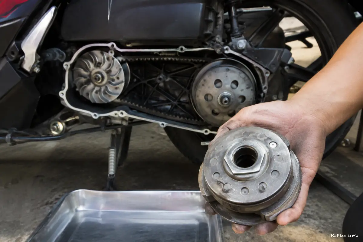 Motor Matik Bunyi Gredek Saat Tarikan Awal, Ini Penyebabnya