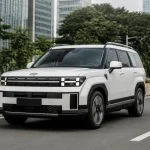 Hyundai Santa Fe Hybrid: SUV Boxy Bertenaga dan Irit